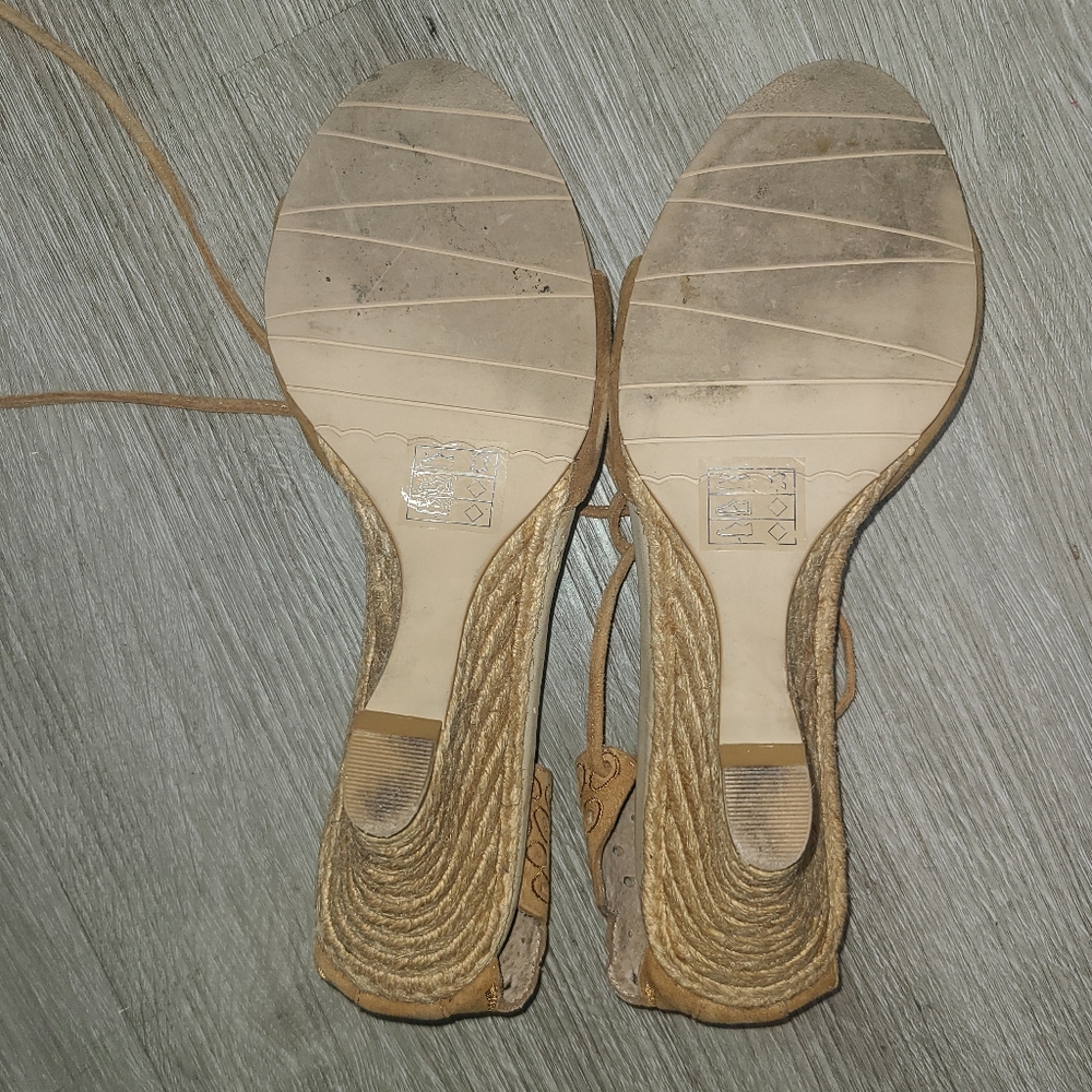 Moda Sandals - Picture 7 of 11